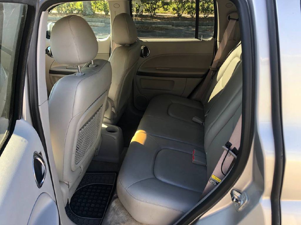 2006 Chevrolet HHR Image 10