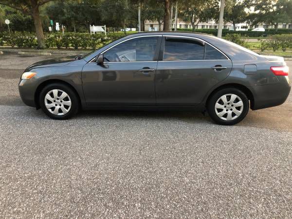 2007 Toyota Camry Image 1