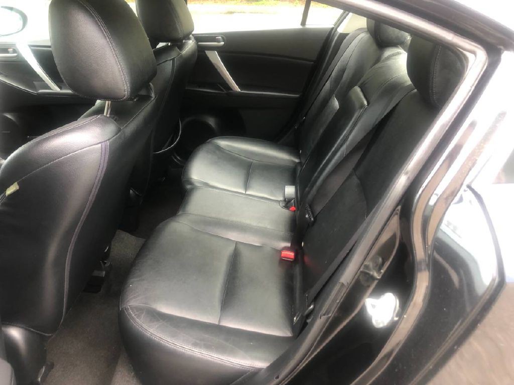 2011 Mazda Mazda3 Image 10