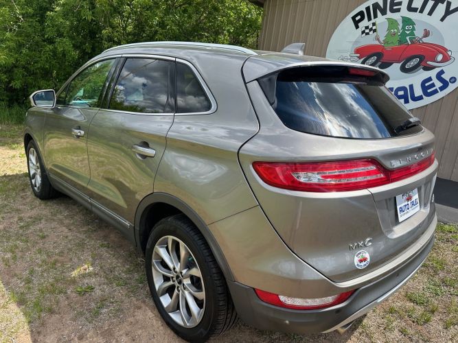 2016 Lincoln MKC Image 3