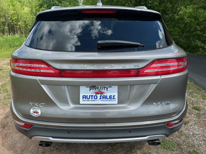 2016 Lincoln MKC Image 4