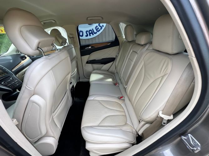 2016 Lincoln MKC Image 12