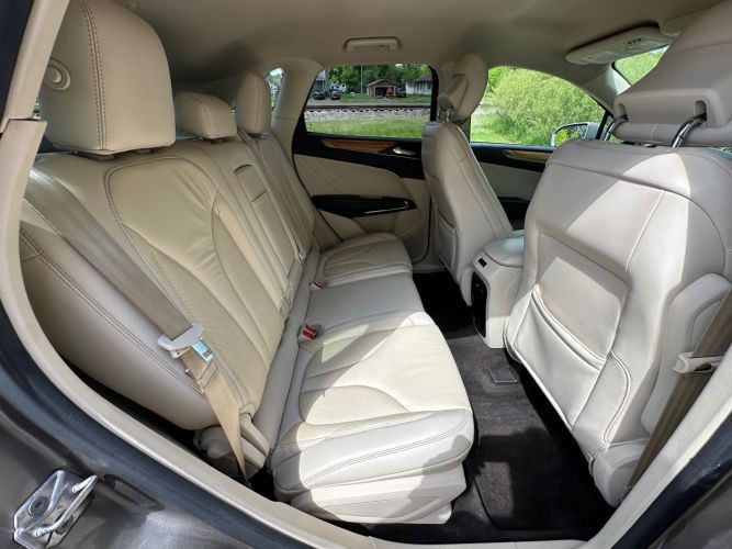 2016 Lincoln MKC Image 13