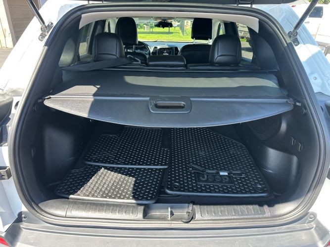 2020 Jeep Cherokee Image 5