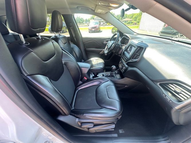 2020 Jeep Cherokee Image 14