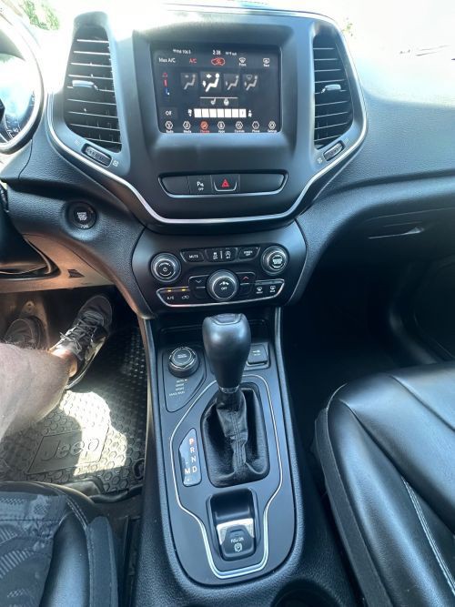 2020 Jeep Cherokee Image 17