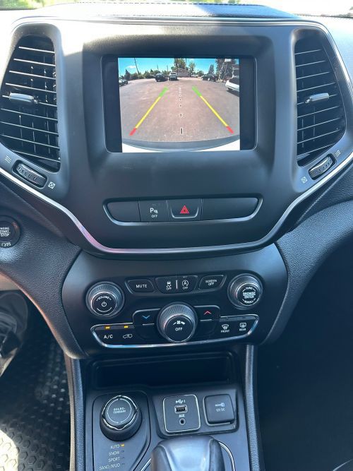2020 Jeep Cherokee Image 18