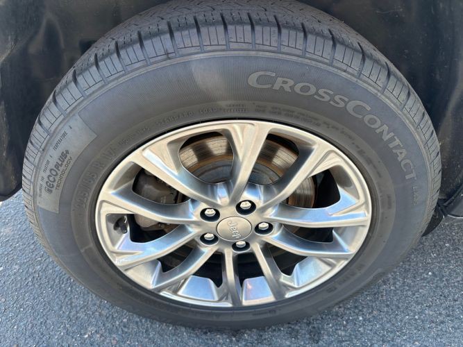2020 Jeep Cherokee Image 19