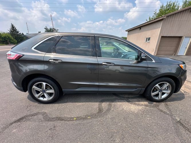 2019 Ford Edge Image 7