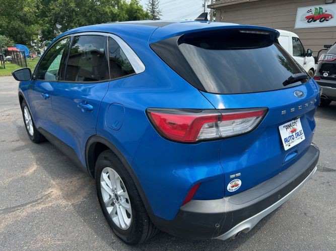 2020 Ford Escape Image 3