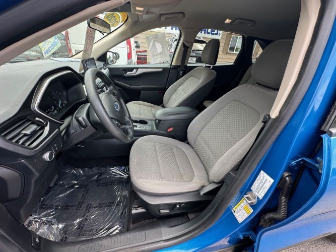 2020 Ford Escape Image 10
