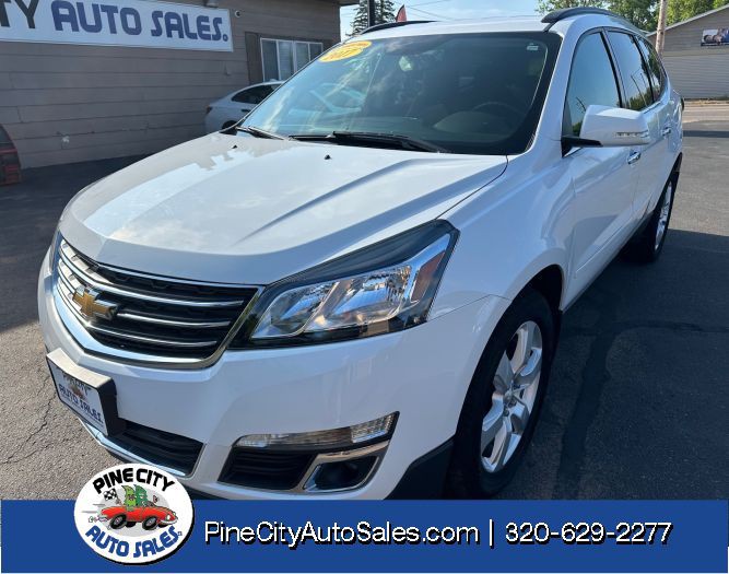 2017 Chevrolet Traverse Image 1
