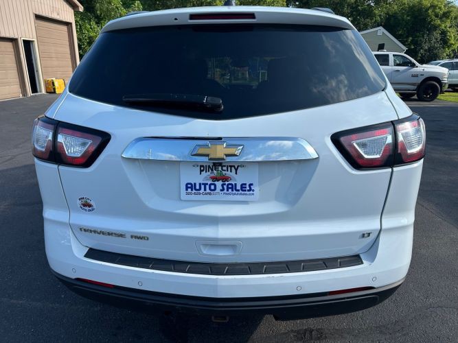 2017 Chevrolet Traverse Image 4