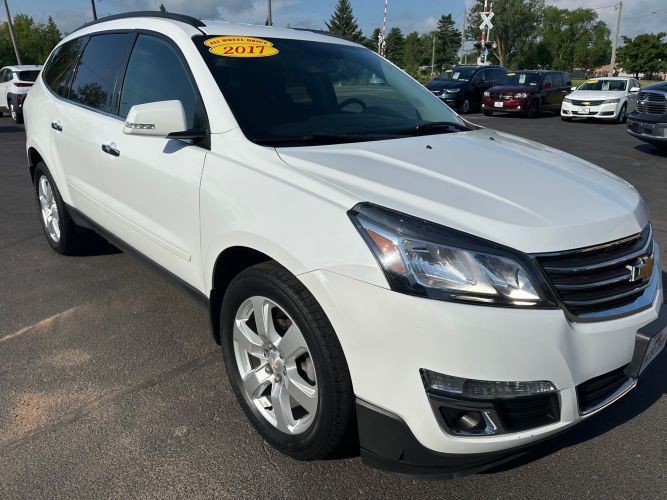 2017 Chevrolet Traverse Image 8