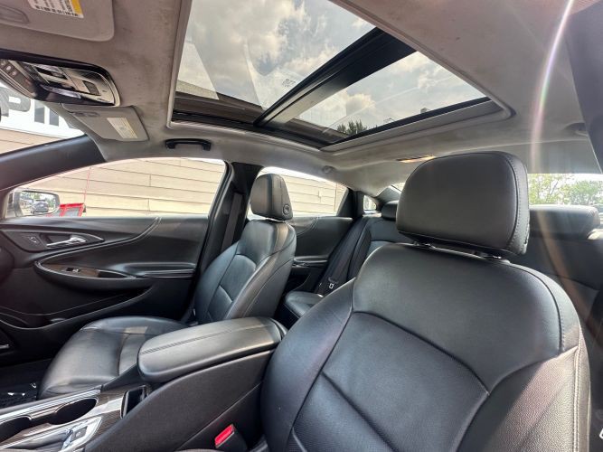 2017 Chevrolet Malibu Image 17