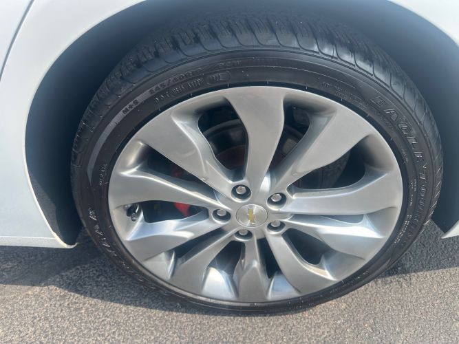 2017 Chevrolet Malibu Image 18