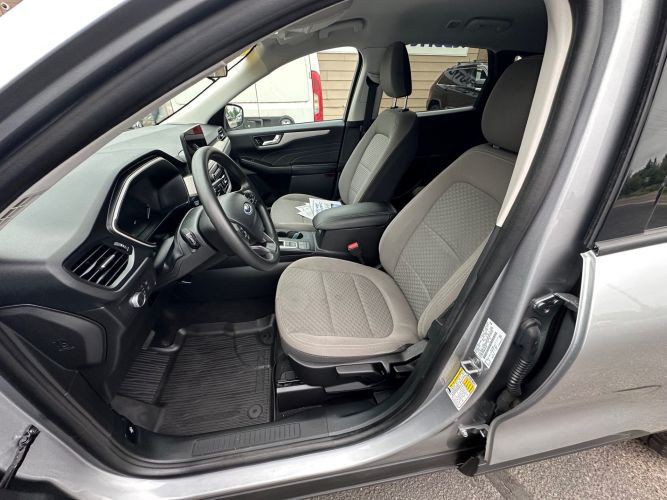 2021 Ford Escape Image 11