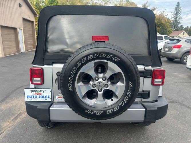 2016 Jeep Wrangler Unlimited Image 4