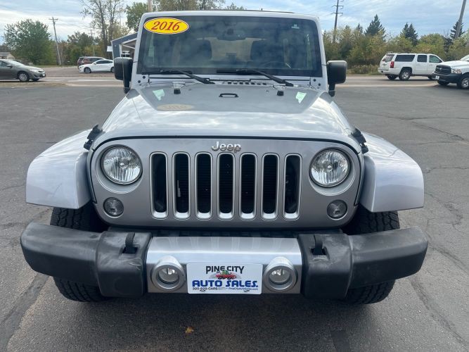 2016 Jeep Wrangler Unlimited Image 8