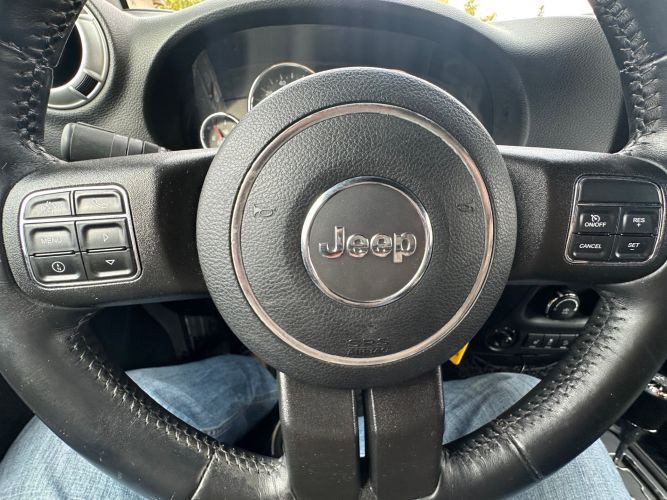 2016 Jeep Wrangler Unlimited Image 15