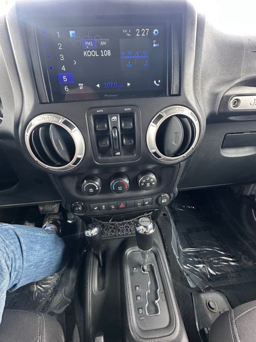 2016 Jeep Wrangler Unlimited Image 16
