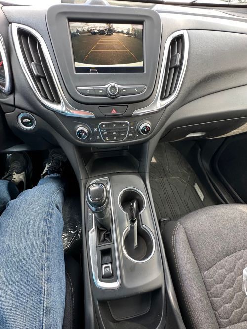 2019 Chevrolet Equinox Image 17