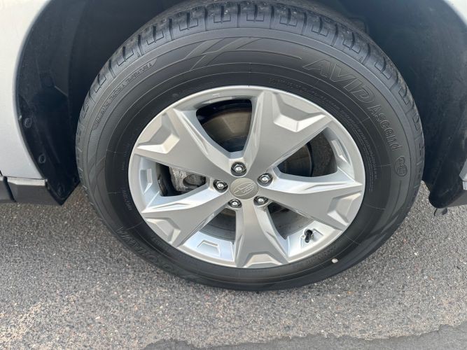 2014 Subaru Forester Image 18