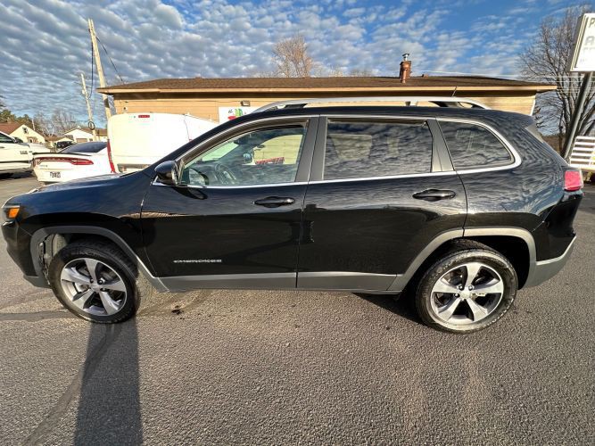 2020 Jeep Cherokee Image 2