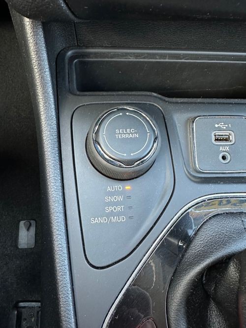 2020 Jeep Cherokee Image 18