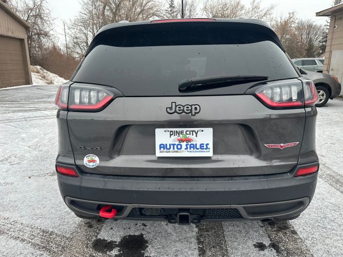 2019 Jeep Cherokee Image 4