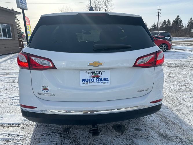 2020 Chevrolet Equinox Image 4