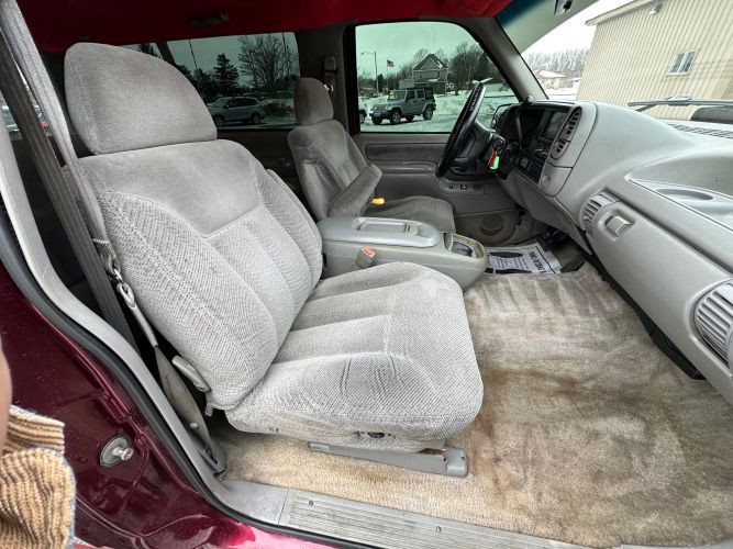 1996 Chevrolet Tahoe Image 12