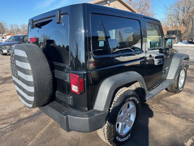 2017 Jeep Wrangler Image 6