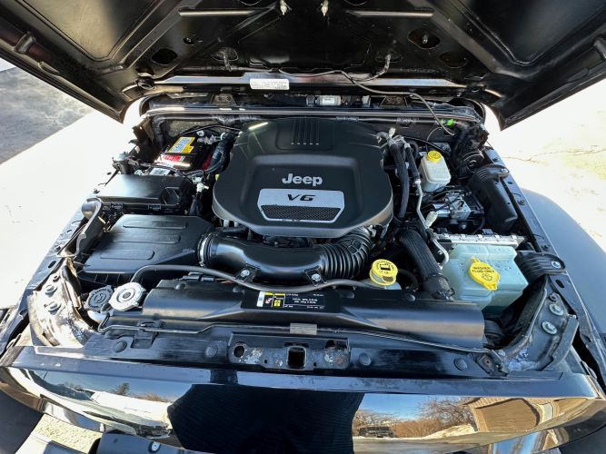 2017 Jeep Wrangler Image 10