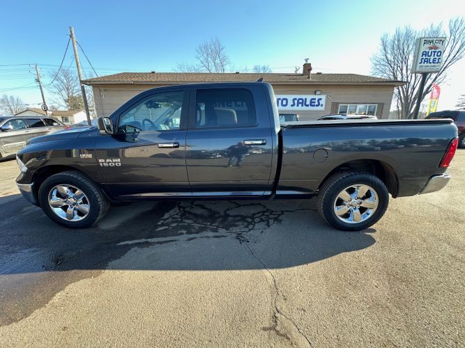 2017 RAM 1500 Image 2