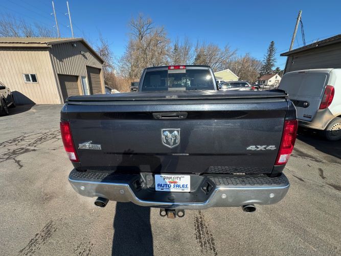 2017 RAM 1500 Image 4