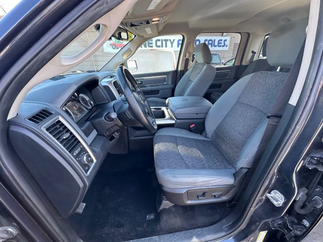 2017 RAM 1500 Image 15