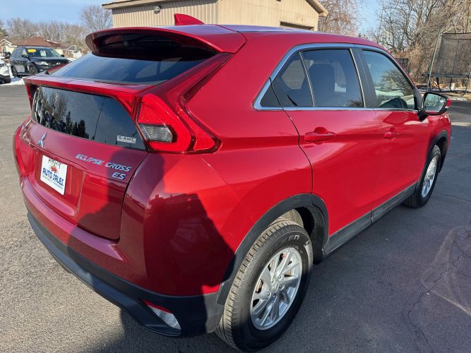 2018 Mitsubishi Eclipse Image 6