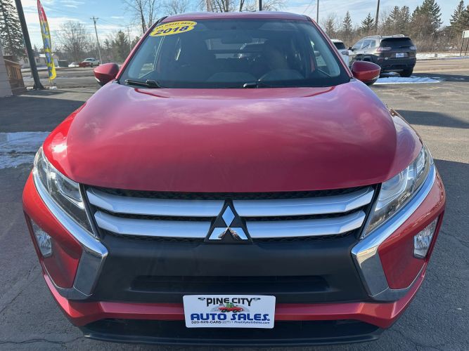 2018 Mitsubishi Eclipse Image 9