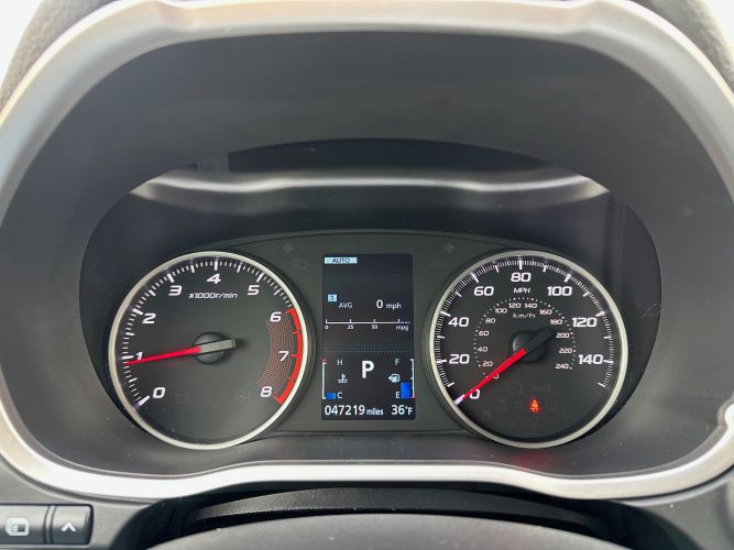 2018 Mitsubishi Eclipse Image 15