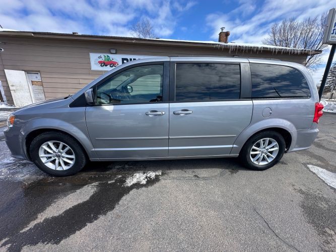 2015 Dodge Grand Caravan Image 2