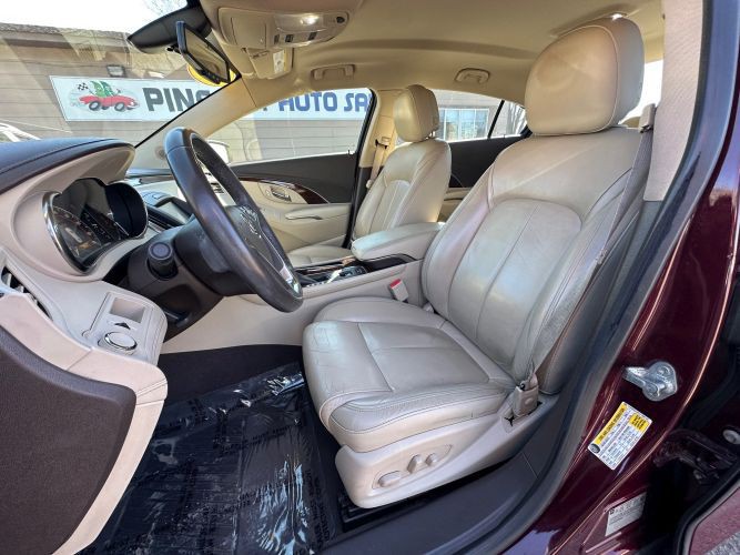 2014 Buick Lacrosse Image 11