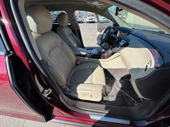 2014 Buick Lacrosse Image 14