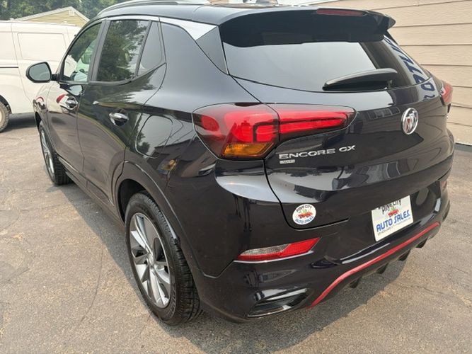 2021 Buick Enclave Image 3