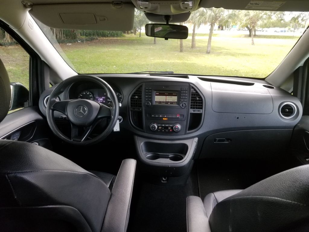 2016 Mercedes-Benz Metris Image 10