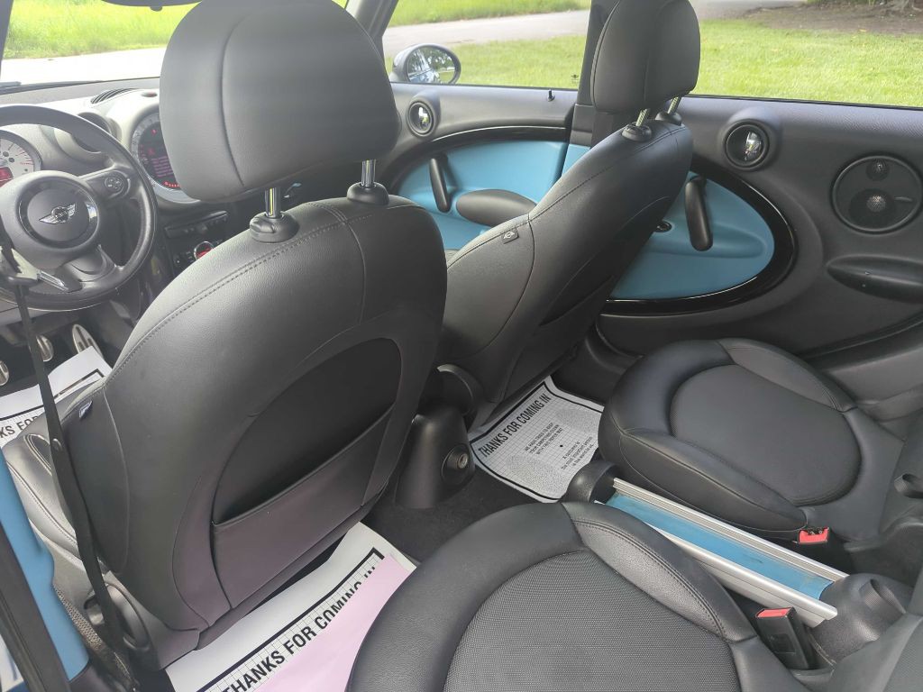 2011 MINI Cooper Image 10