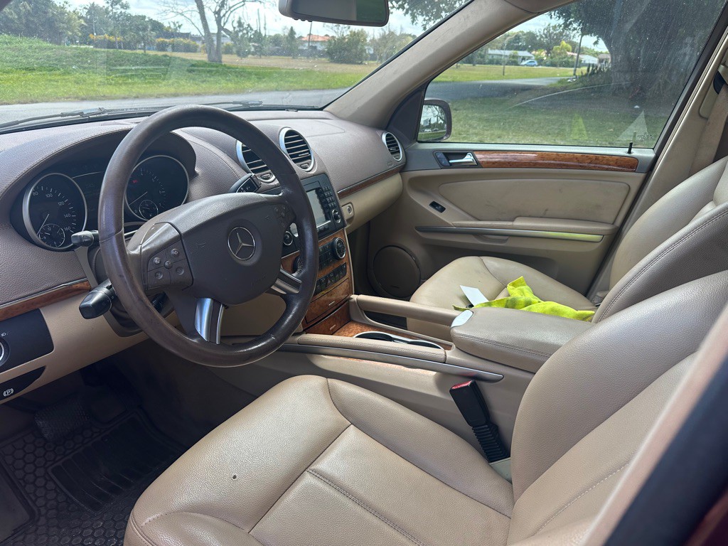 2008 Mercedes-Benz GL-Class Image 7