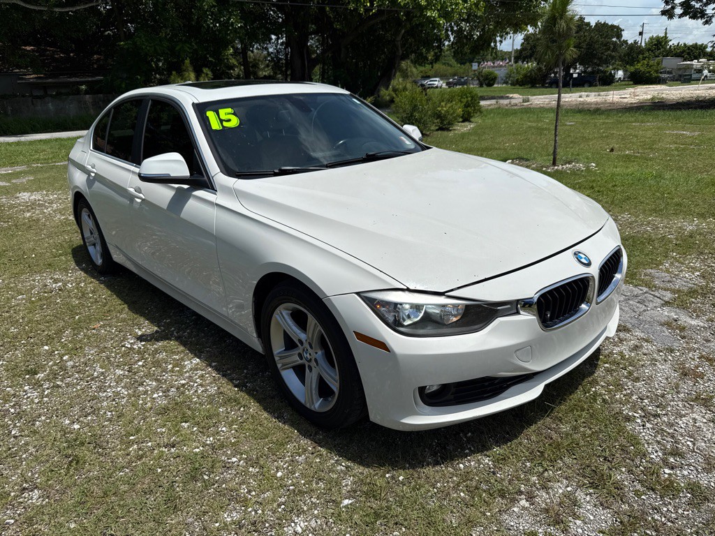 2015 BMW 3 Series Image 4