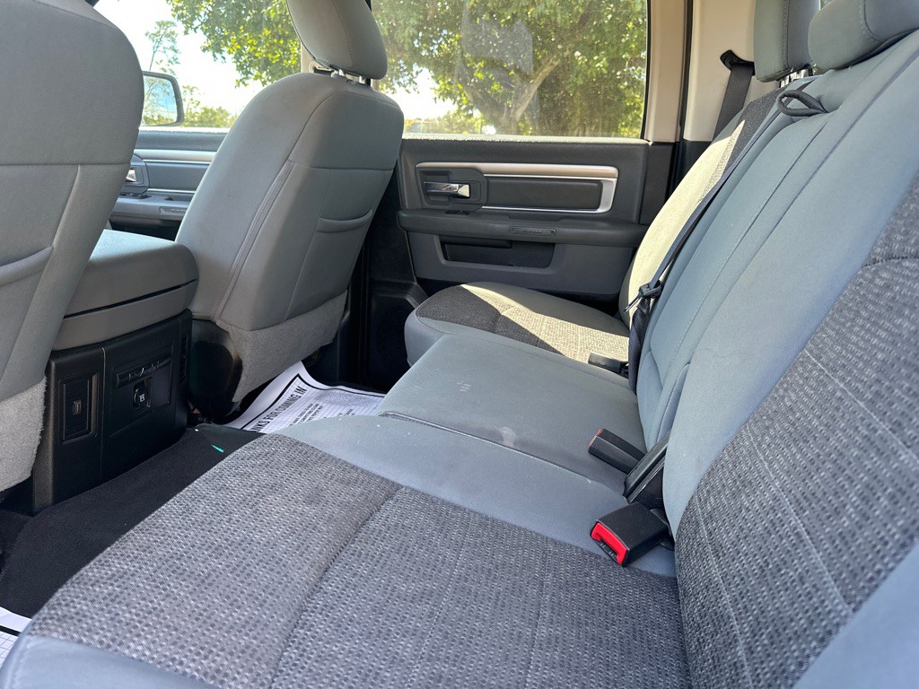 2019 RAM 1500 Image 7