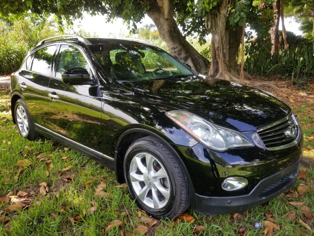 2009 INFINITI EX35 Image 8